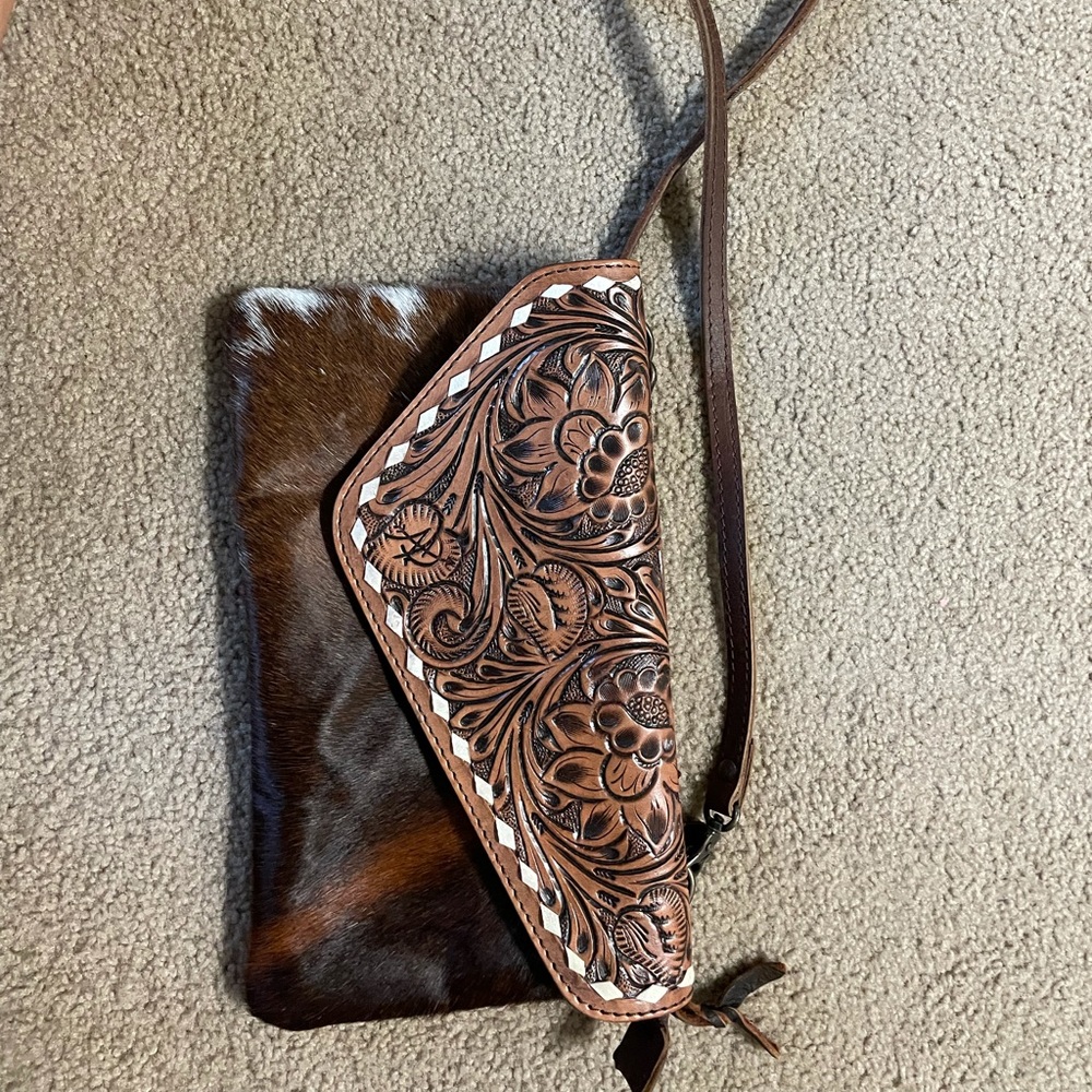 NWOT Tooled Cow hide crossbody clutch